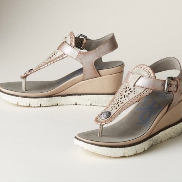 OTBT EXCURSION metallic leather wedges women’s size 6 - Picture 9 of 13